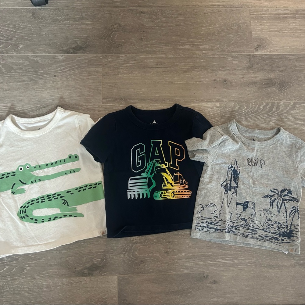 GAP Kids Graphic T-Shirts - White, Black, Gray
